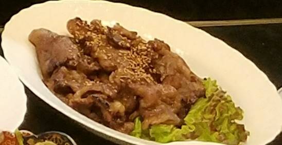 牛焼肉／Beef yakiniku (BBQ)